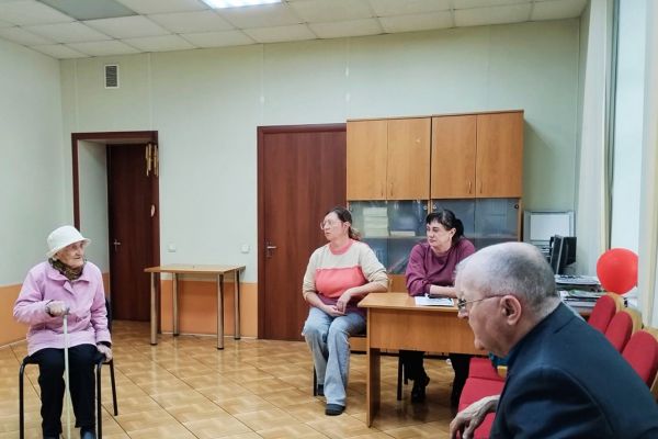 «Не померкнет память о войне…»