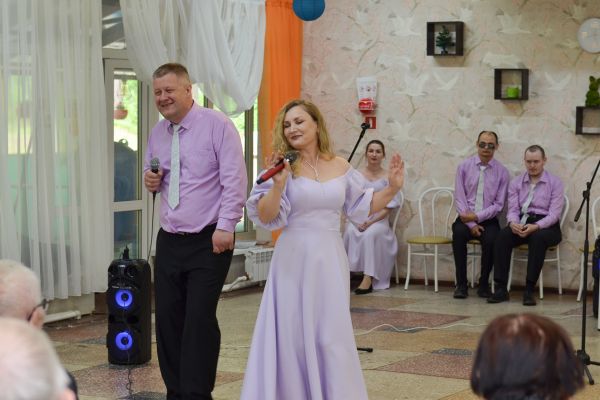 dsc-70042CDF9183-BC48-77E1-6F3F-864AA79E734C.jpg