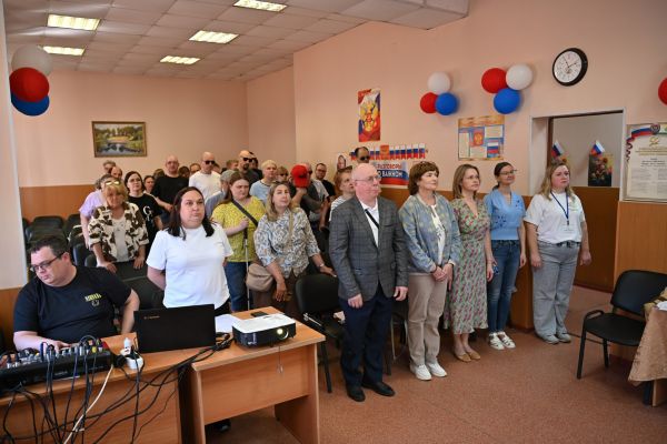 dsc-9346608DF60E-40F1-D0FF-50FF-4A5C2EF3B733.jpg