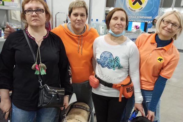 Маляш Ирина и Бушмакина Наталья с собаками проводниками 