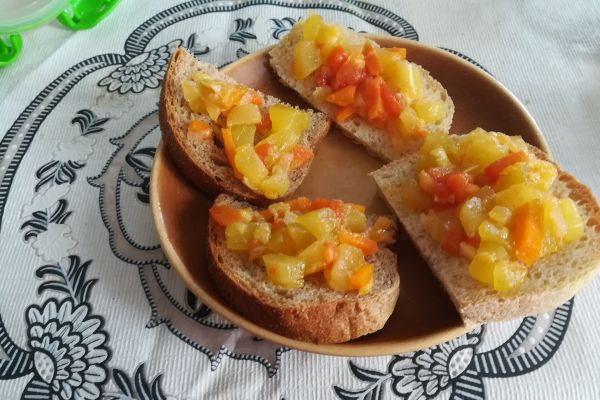 Бутерброды с кабачковой икрой Лилия Полякова